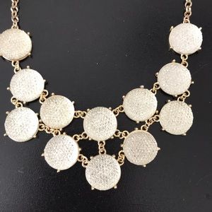 Gold accent necklace
